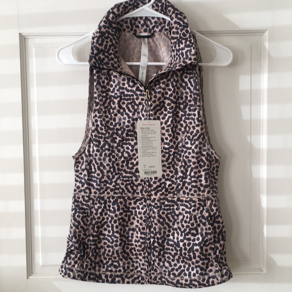 Luluemon leopard vest